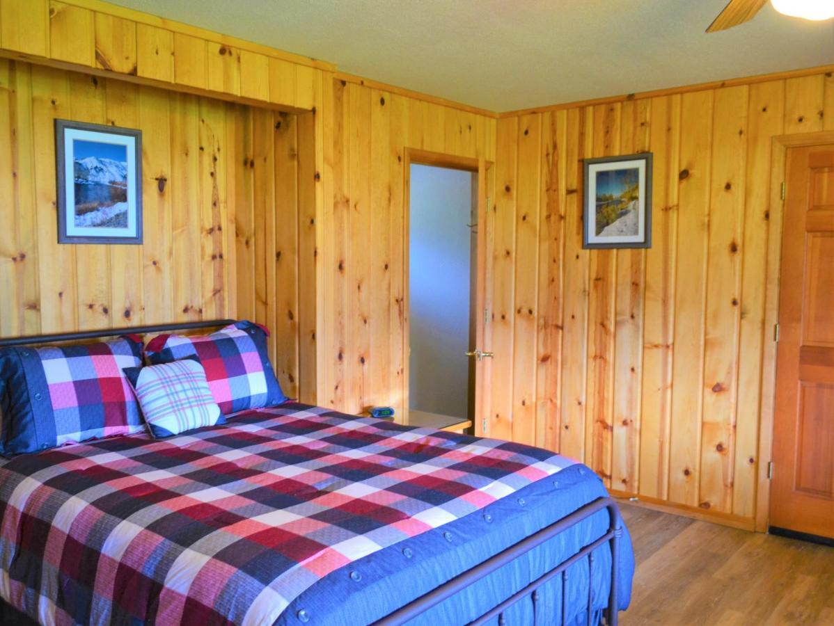 Вилла Twin Peaks Guest Ranch Salmon Экстерьер фото
